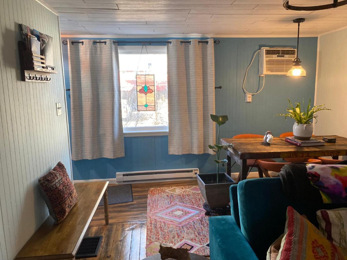 Boho-Chic Travel Pad - Unit 2 Apartment Bloomington Ngoại thất bức ảnh
